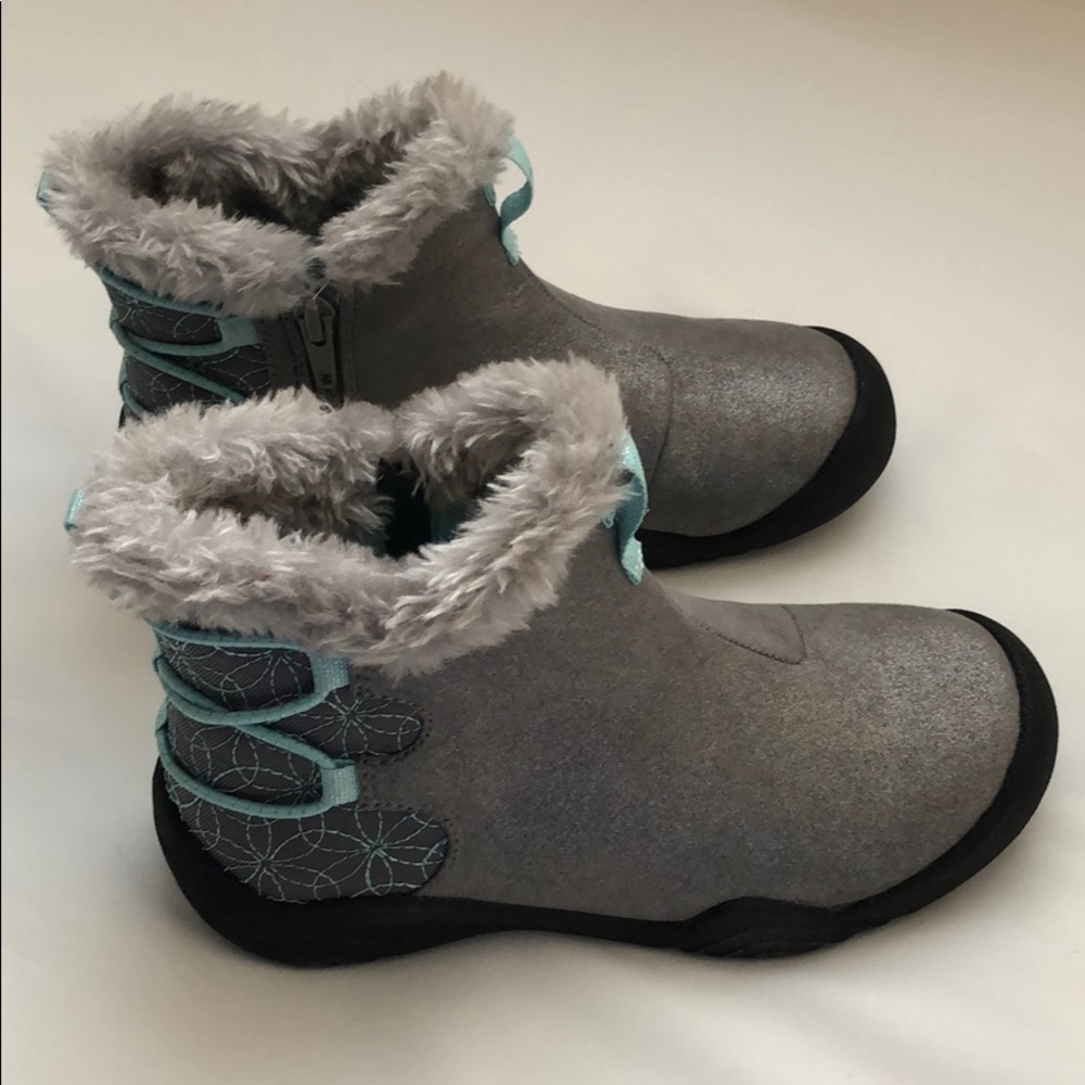 M. A. P. Girl's boots